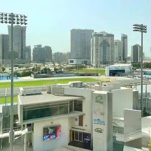 Emirates Sports Hotel, Sports Dubái
