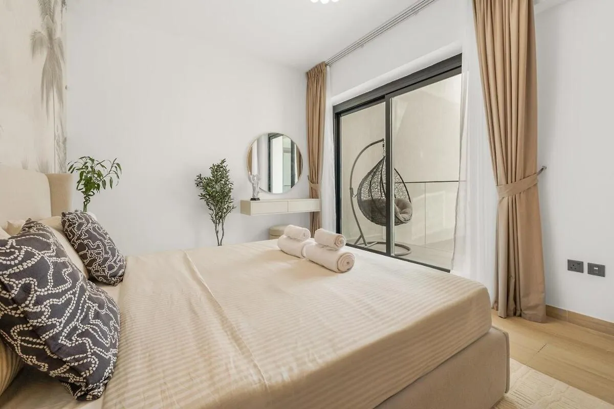 Apartment Modern 1Br Hideaway - Peaceful & Central - Holiday Boulevard Dubai United Arab Emirates